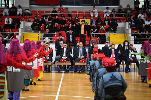 Kaymakamımız Sayın Mustafa ALTINPINAR 19 Mayıs Atatürk'ü Anma ve Gençlik Spor Bayramı Kutlama Programına Katıldı